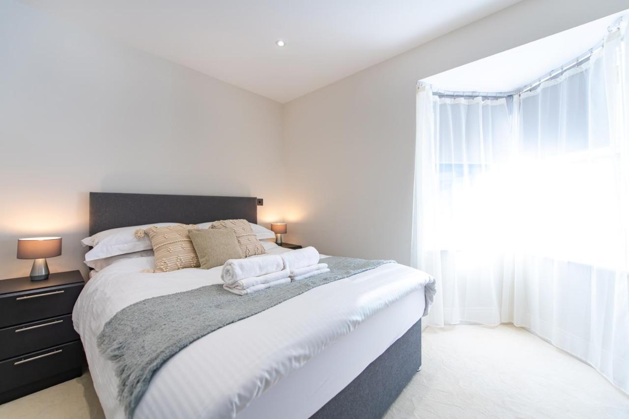 Ealing Residency Aparthotel ลอนดอน ภายนอก รูปภาพ