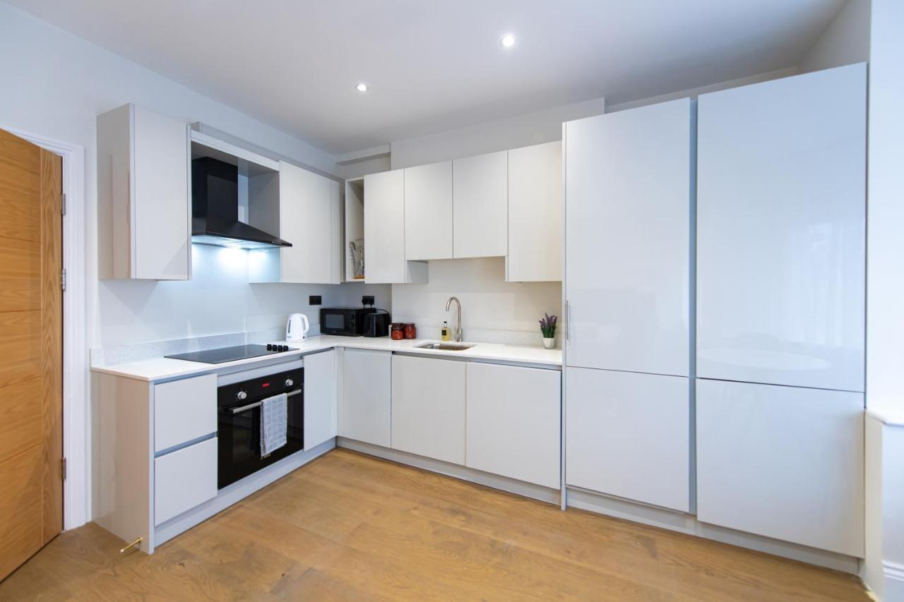 Ealing Residency Aparthotel ลอนดอน ภายนอก รูปภาพ