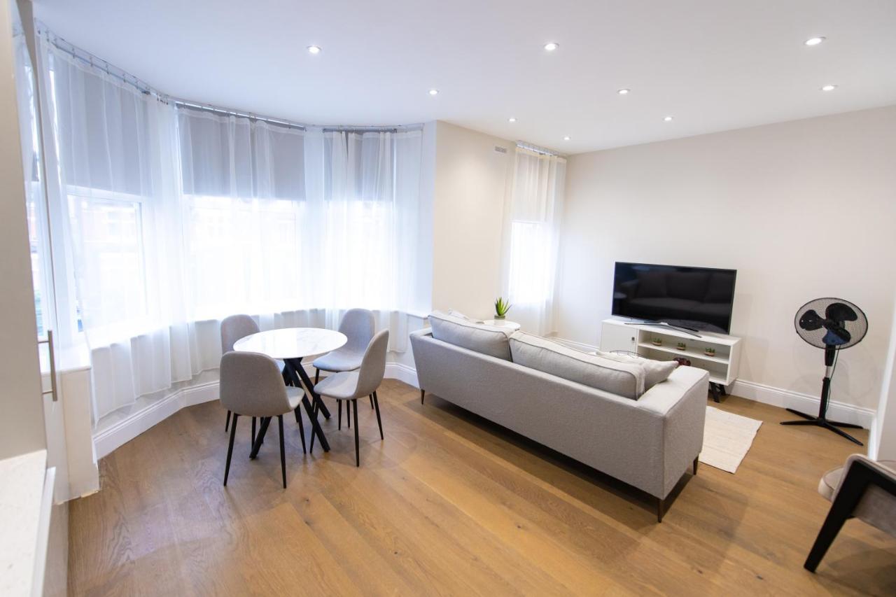Ealing Residency Aparthotel ลอนดอน ภายนอก รูปภาพ