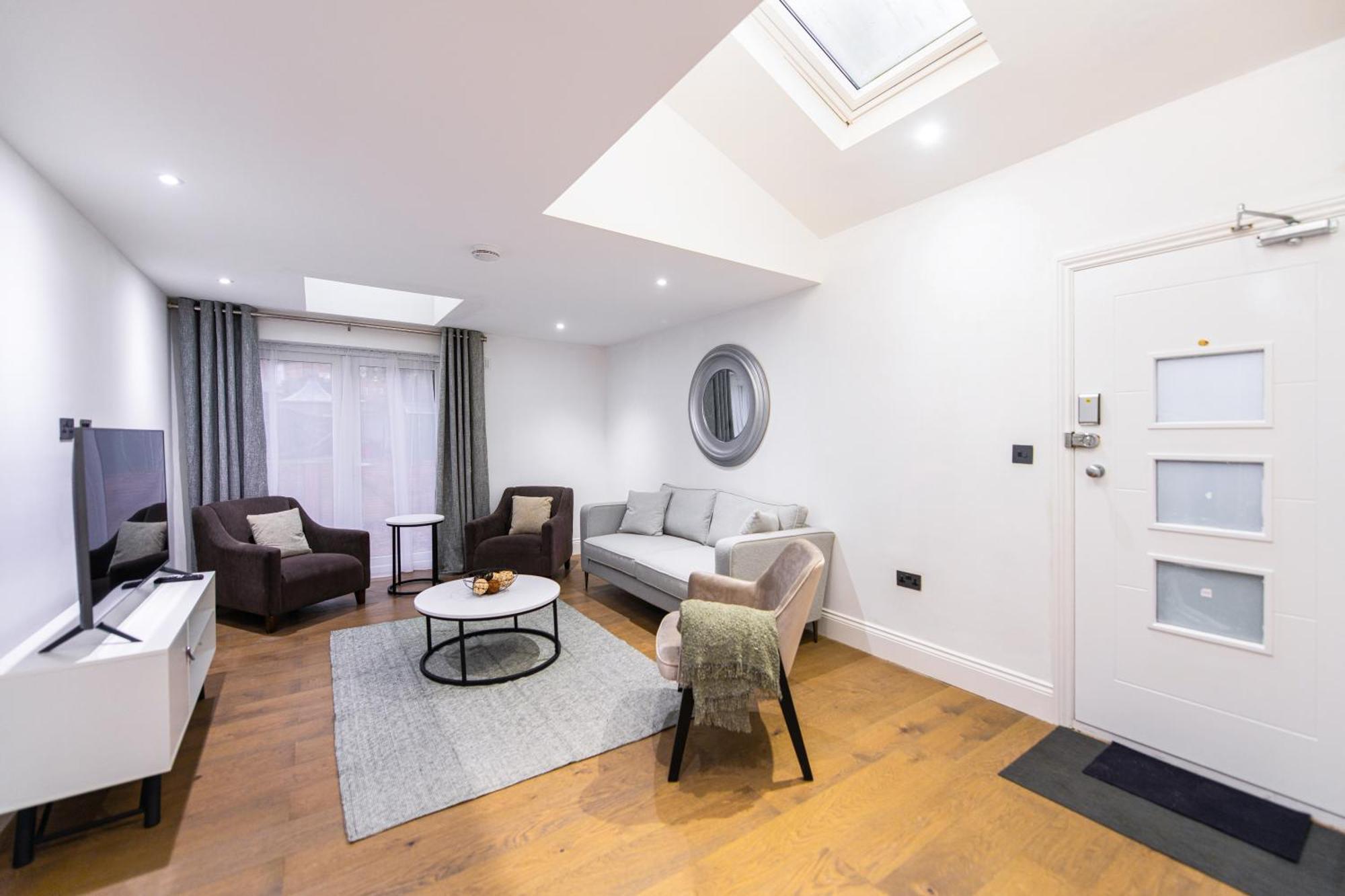 Ealing Residency Aparthotel ลอนดอน ภายนอก รูปภาพ