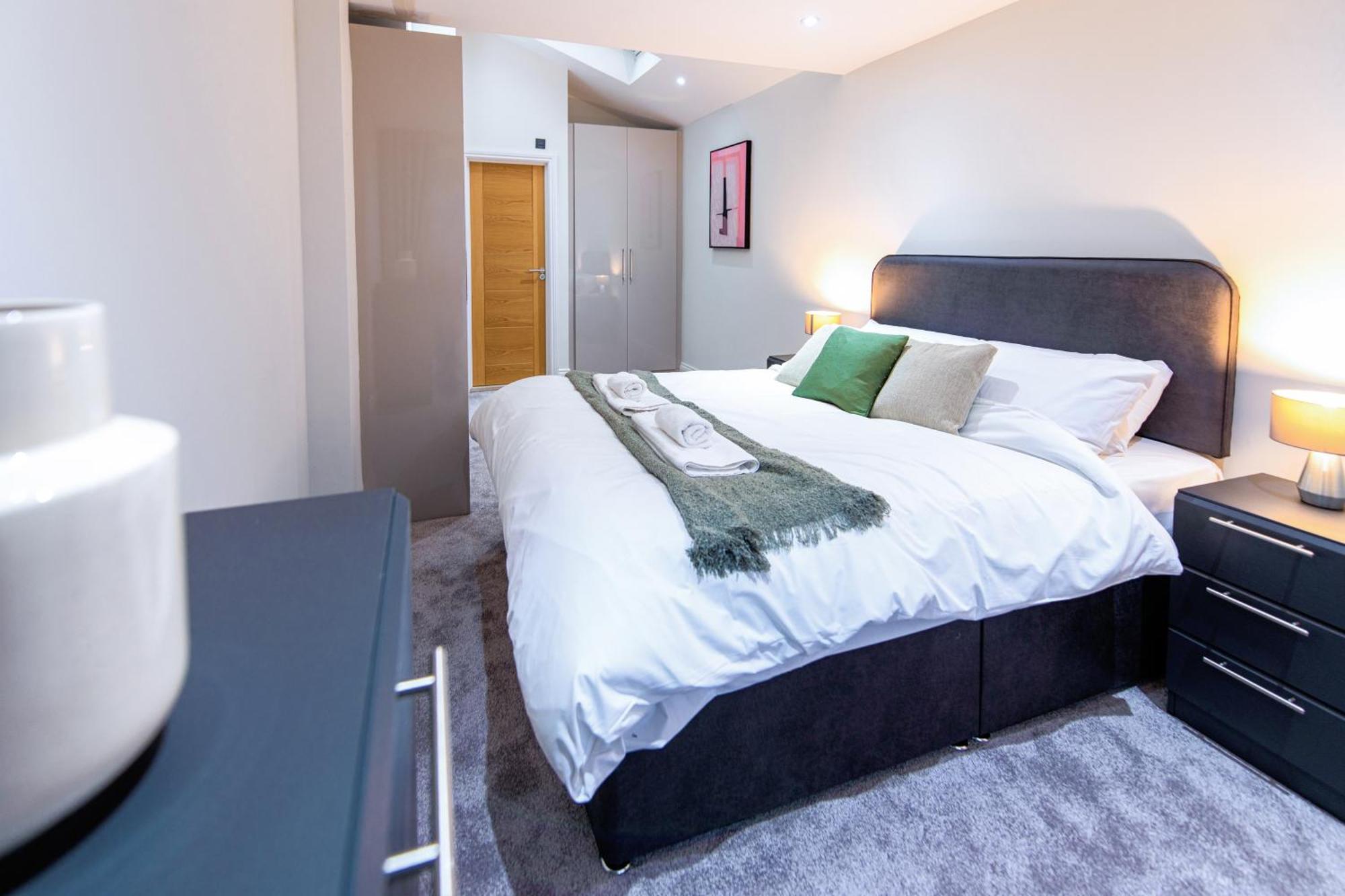 Ealing Residency Aparthotel ลอนดอน ภายนอก รูปภาพ