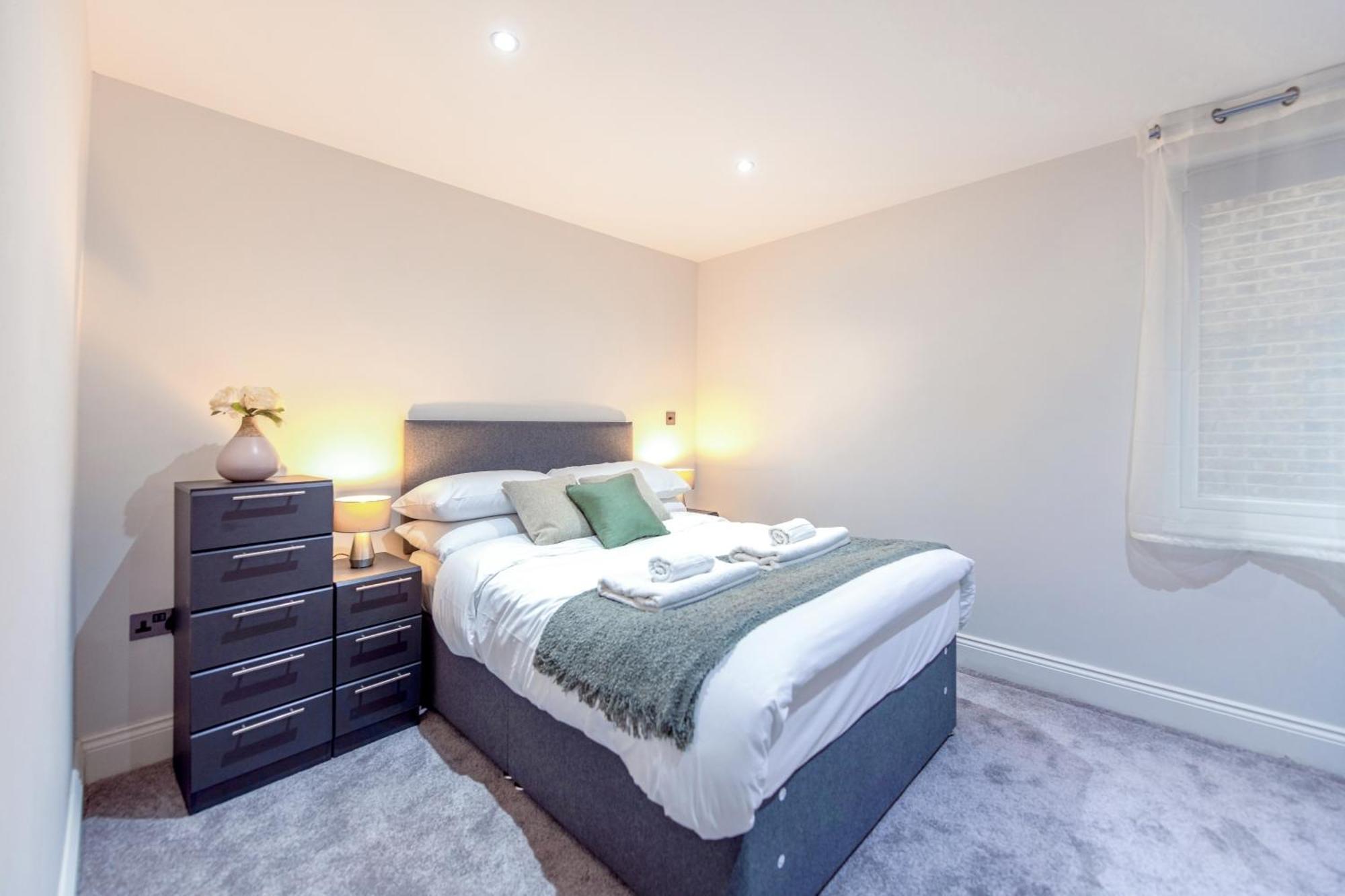 Ealing Residency Aparthotel ลอนดอน ภายนอก รูปภาพ