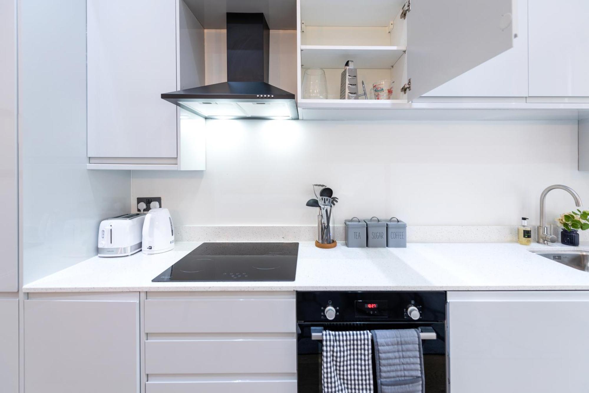 Ealing Residency Aparthotel ลอนดอน ภายนอก รูปภาพ