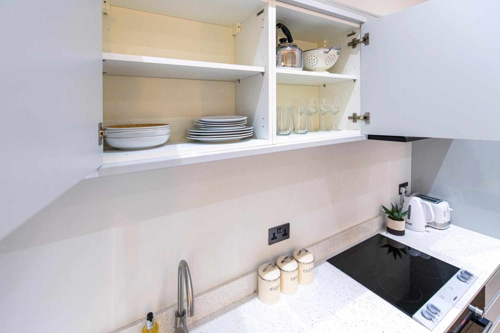 Ealing Residency Aparthotel ลอนดอน ภายนอก รูปภาพ