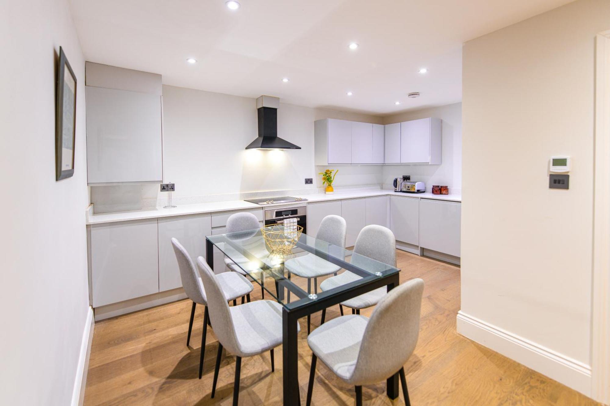 Ealing Residency Aparthotel ลอนดอน ภายนอก รูปภาพ